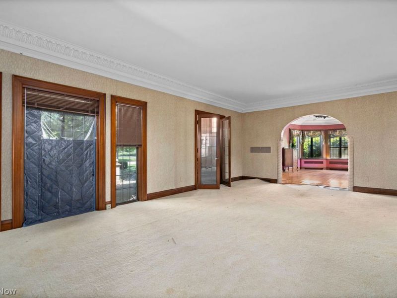 1021 Park Avenue, Elyria, OH 44035 Photo 4