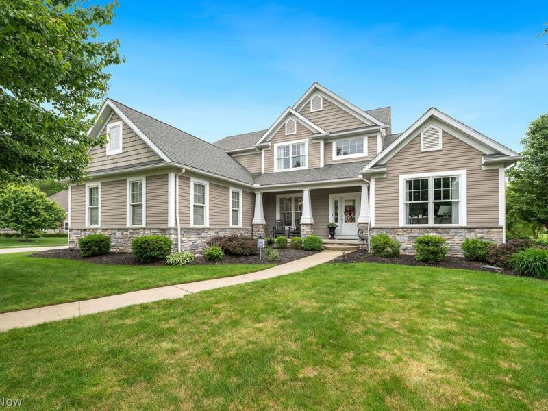 1120 Wedgefield Court NE, North Canton, OH 44720 Photo 1