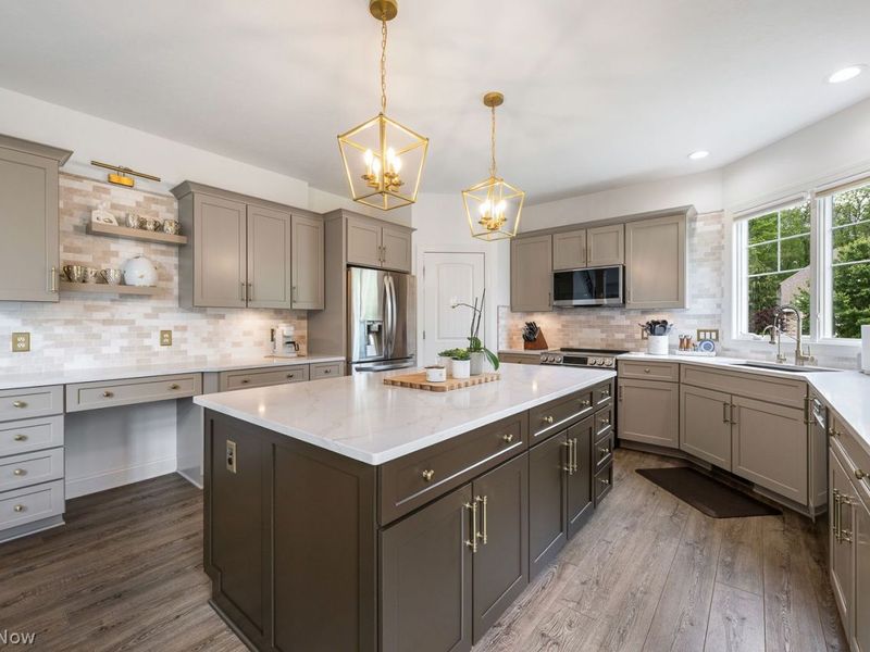 1120 Wedgefield Court NE, North Canton, OH 44720 Photo 8