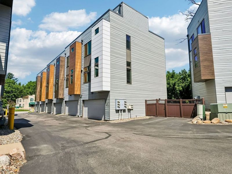 18875 Riversouth Terrace , Unit 27, Fairview Park, OH 44126 Photo 36