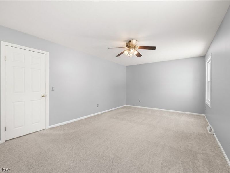 541 Orchardview Avenue, Seven Hills, OH 44131 Photo 16