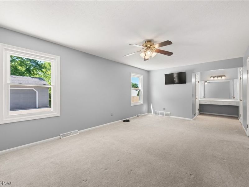 541 Orchardview Avenue, Seven Hills, OH 44131 Photo 20
