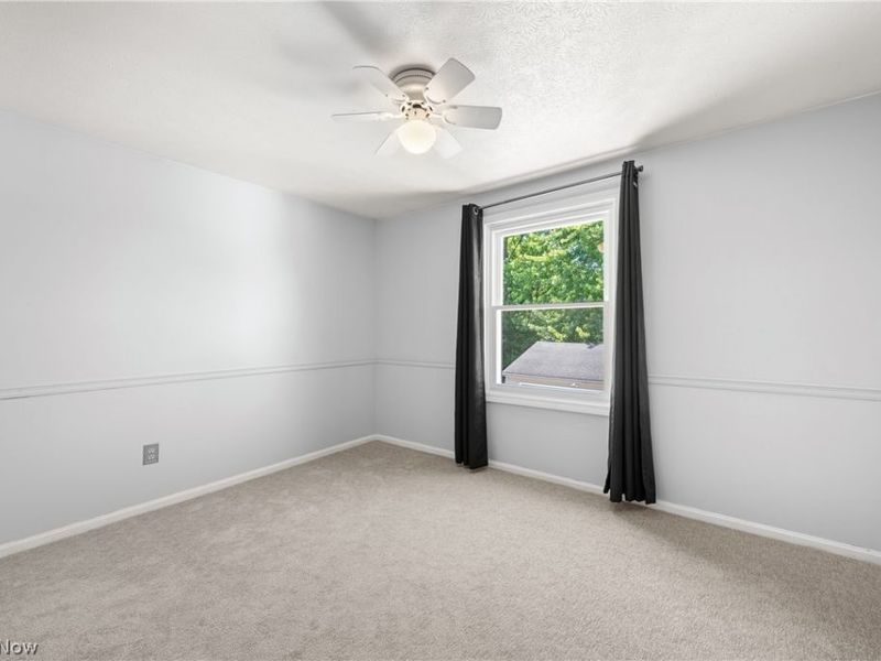 541 Orchardview Avenue, Seven Hills, OH 44131 Photo 25
