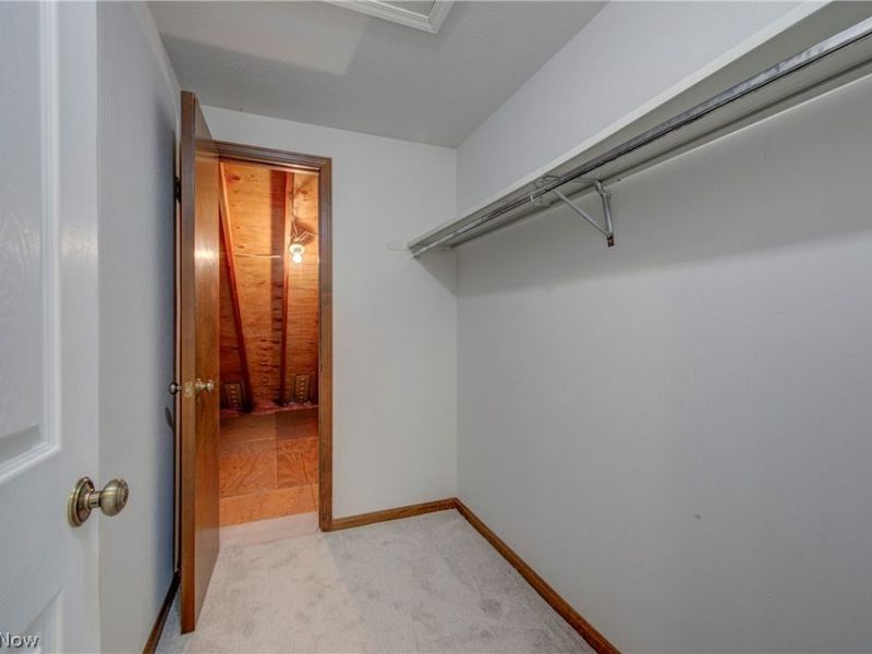 541 Orchardview Avenue, Seven Hills, OH 44131 Photo 26