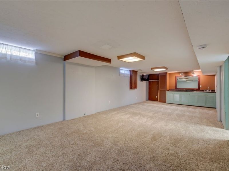 541 Orchardview Avenue, Seven Hills, OH 44131 Photo 35