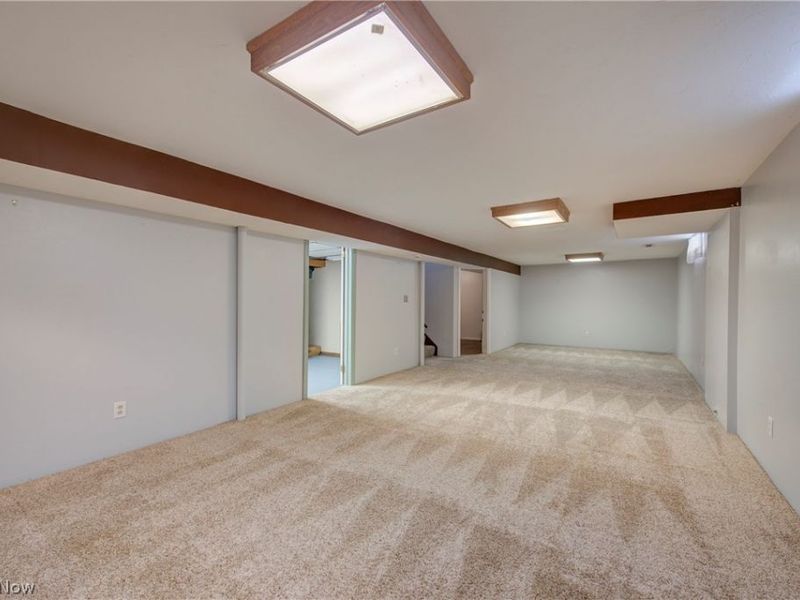 541 Orchardview Avenue, Seven Hills, OH 44131 Photo 36