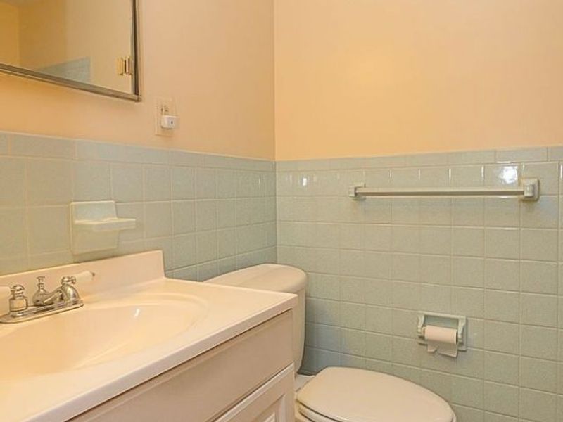 468 High Street, Elyria, OH 44035 Photo 24