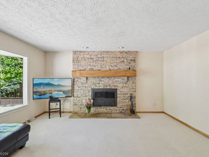 2121 Kingsborough Drive, Painesville, OH 44077 Photo 17