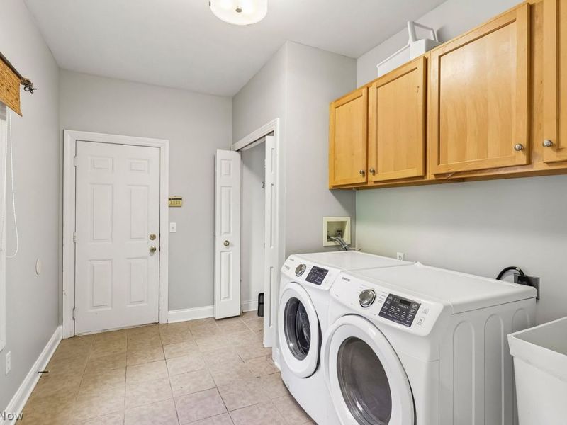 1972 E 83rd Street , Cleveland, OH 44103 Photo 19