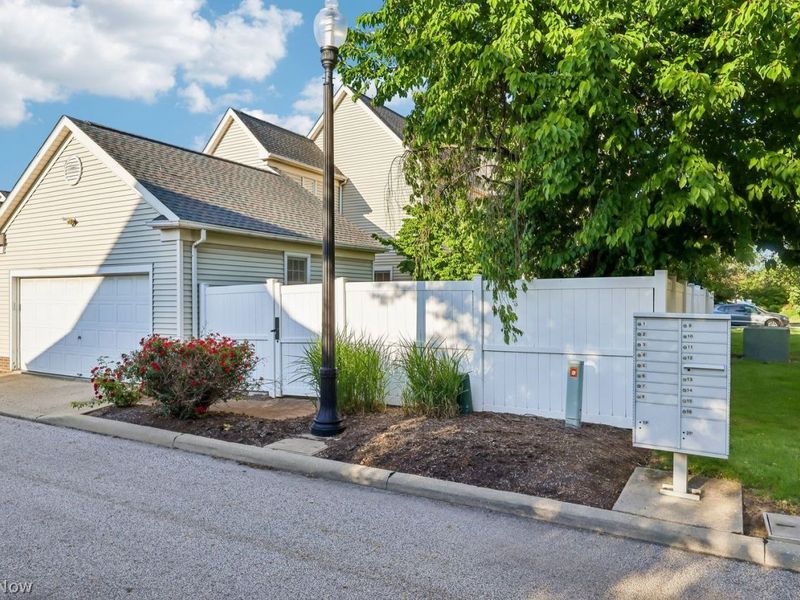 1972 E 83rd Street , Cleveland, OH 44103 Photo 42