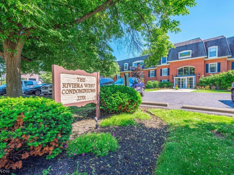 22701 Center Ridge Road , Unit 314, Rocky River, OH 44116 Photo 2