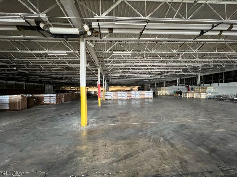 821 Clark St , Conneaut, OH 44030 Photo 18