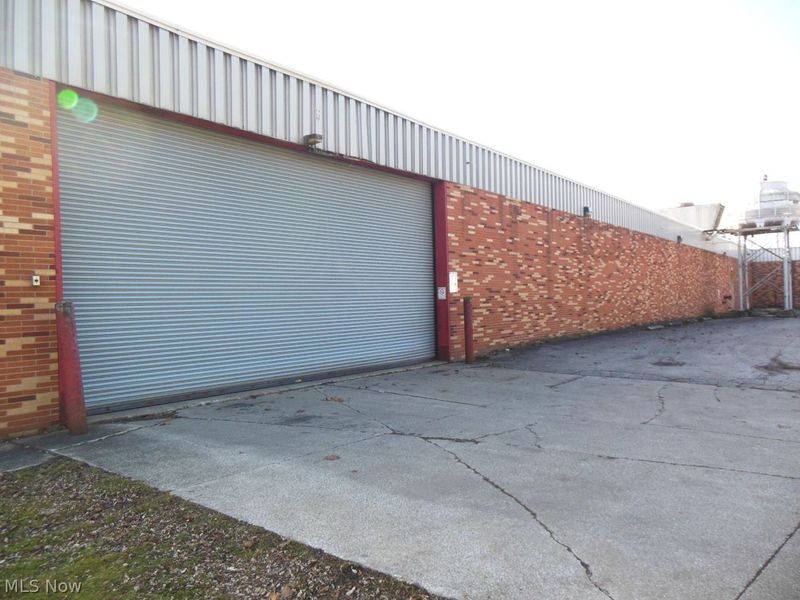 821 Clark St , Conneaut, OH 44030 Photo 5