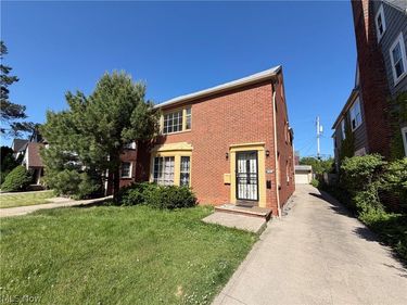 3561 Daleford Road, Shaker Heights, OH 44122