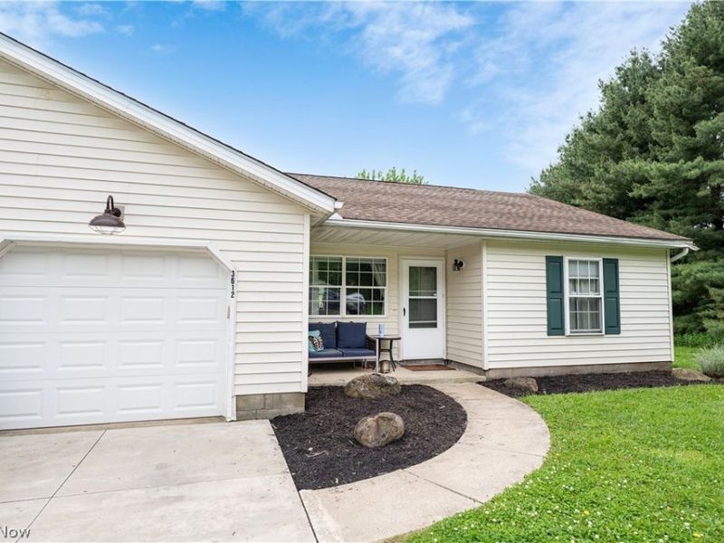 3612 Webb Road, Ravenna, OH 44266 Photo 2