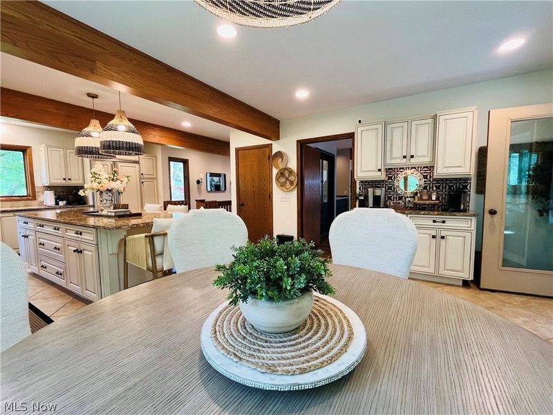 35560 Ridgeway Lane , Willoughby, OH 44094 Photo 17