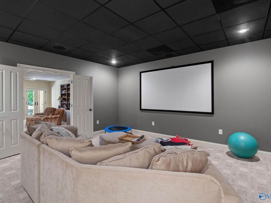 Property Image 37