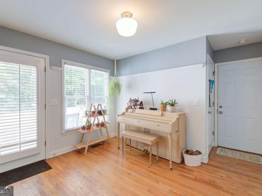 Property Image 16