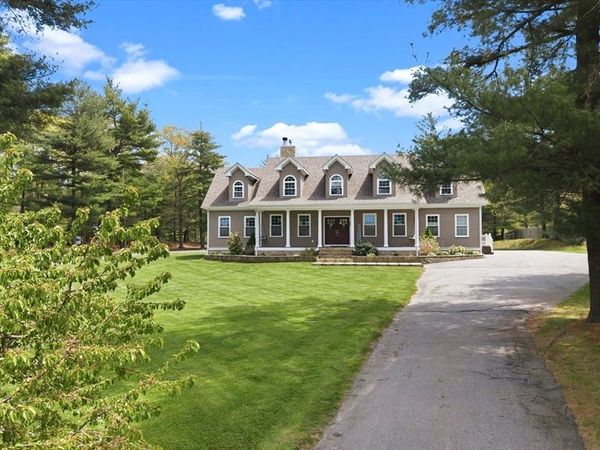 35 High Street, Freetown, MA 02702
