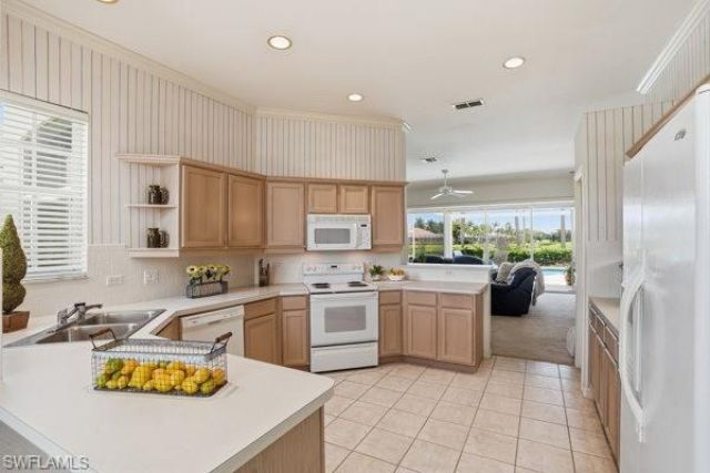 9225 Garden Pointe , Fort Myers, FL 33908 Photo