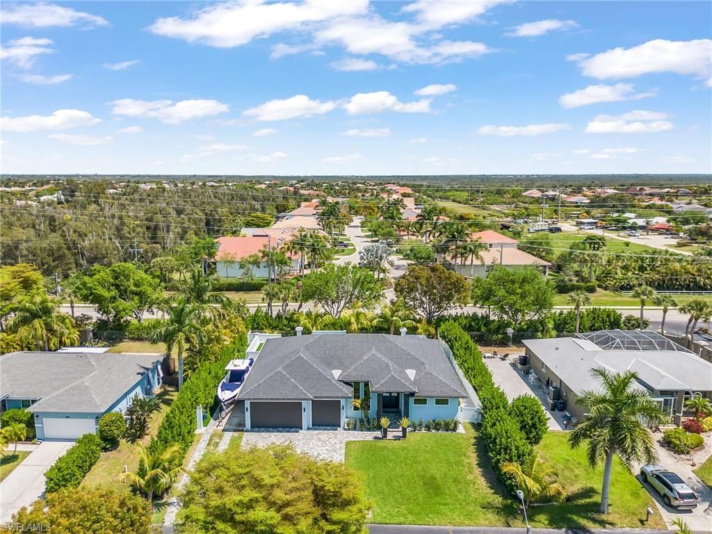 8800 Woodgate Manor Ct, Fort Myers, FL 33908 Photo