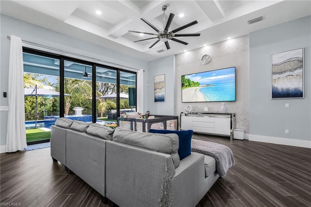 8800 Woodgate Manor Ct, Fort Myers, FL 33908 Photo
