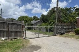 2490 Debonair, Laydown Yard Street  photo 4