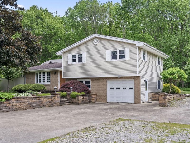 9220 Mount Gilead Road, Fredericktown, OH 43019 Photo 2