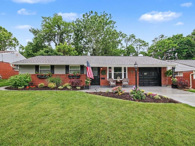 5423 Whitmore Drive, Cincinnati, OH 45238 Photo 2