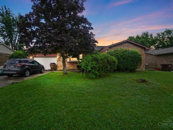 938 Rainbow Court, Lebanon, OH 45036