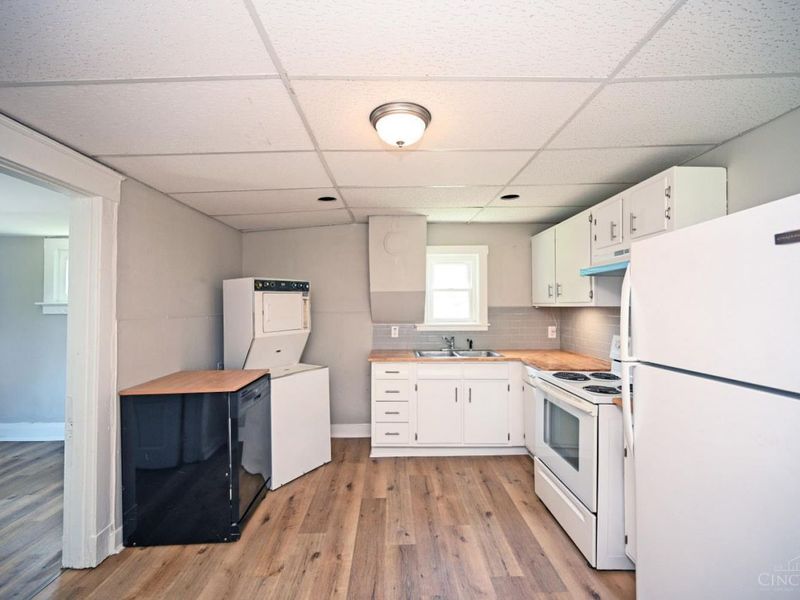 311 W Vine Street, Reading, OH 45215 Photo 11