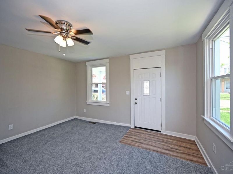 311 W Vine Street, Reading, OH 45215 Photo 6
