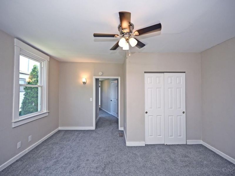 311 W Vine Street, Reading, OH 45215 Photo 8