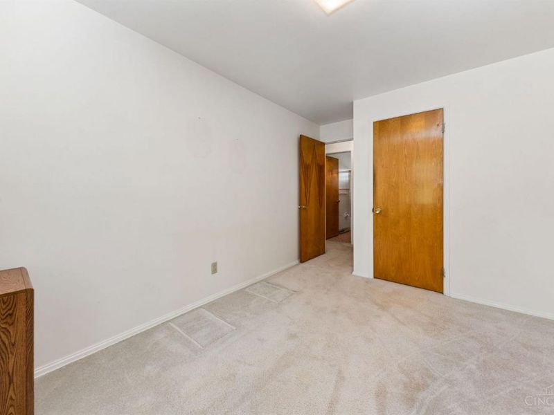 109 Bunker Hill Court, Reading, OH 45215 Photo 24