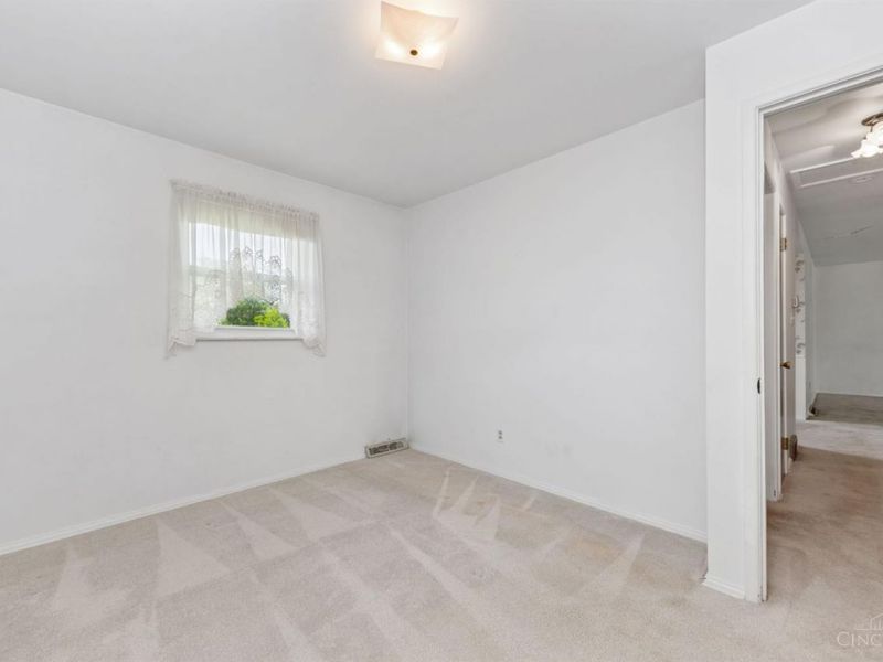 109 Bunker Hill Court, Reading, OH 45215 Photo 28