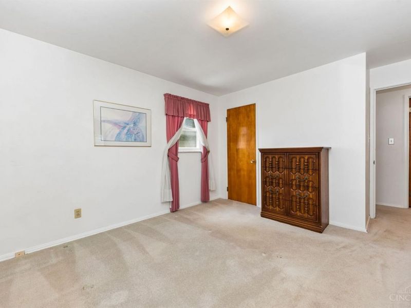 109 Bunker Hill Court, Reading, OH 45215 Photo 32