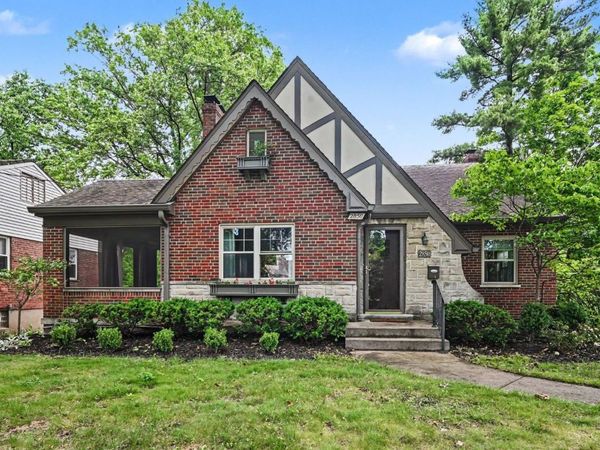 2850 Gilna Court, Cincinnati, OH 45211