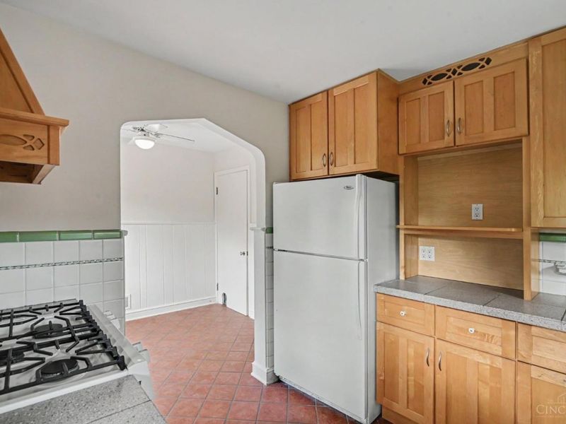 2850 Gilna Court, Cincinnati, OH 45211 Photo 8