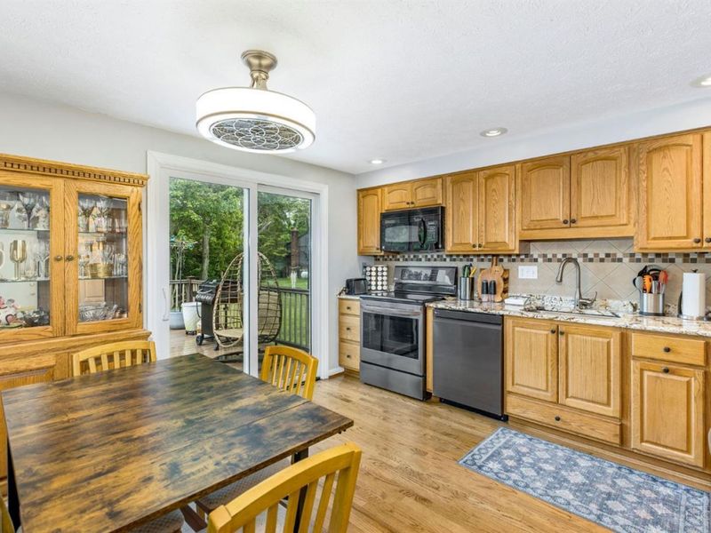 8846 Meadow Drive, Mason, OH 45040 Photo 11