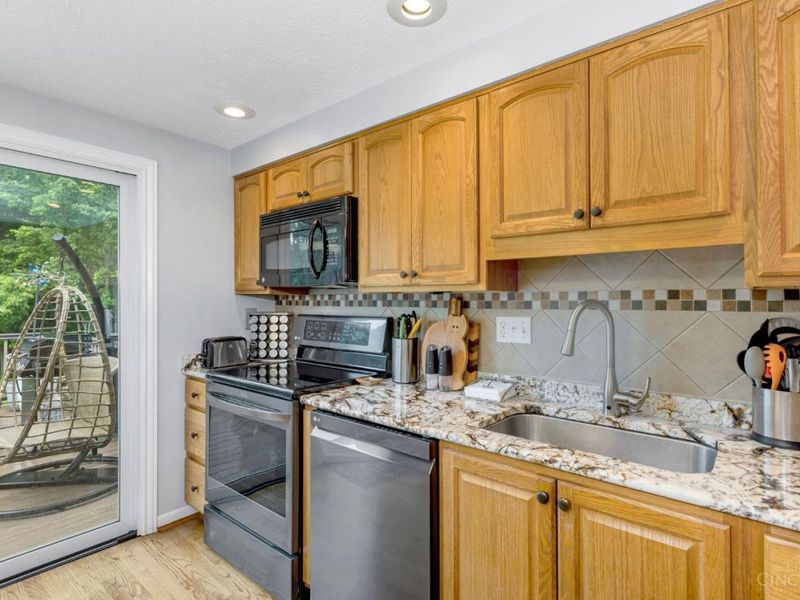 8846 Meadow Drive, Mason, OH 45040 Photo 13