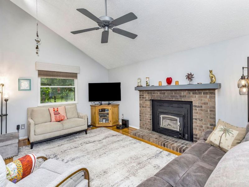 8846 Meadow Drive, Mason, OH 45040 Photo 4