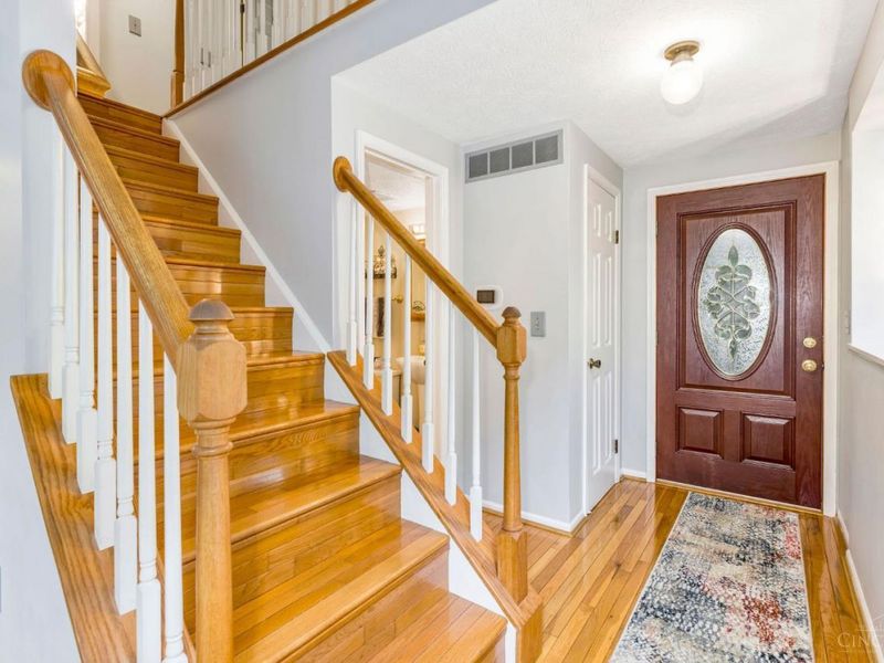 8846 Meadow Drive, Mason, OH 45040 Photo 7