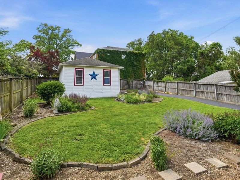 3647 Paxton Avenue, Cincinnati, OH 45208 Photo 24