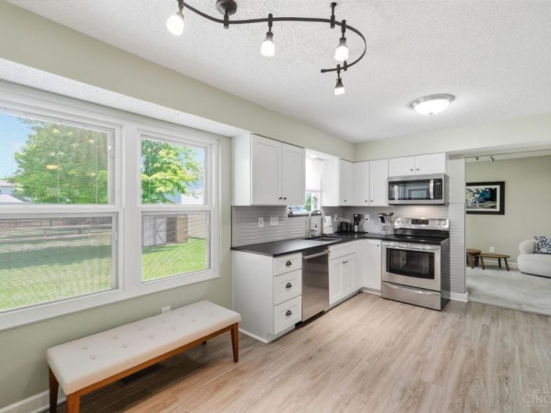861 W Aberdeen Drive, Trenton, OH 45067 Photo 16