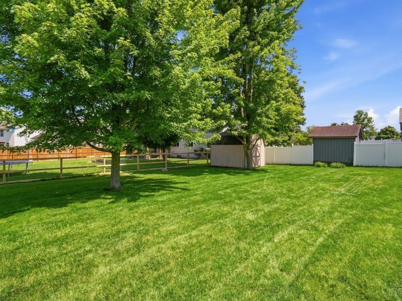 861 W Aberdeen Drive, Trenton, OH 45067 Photo 66