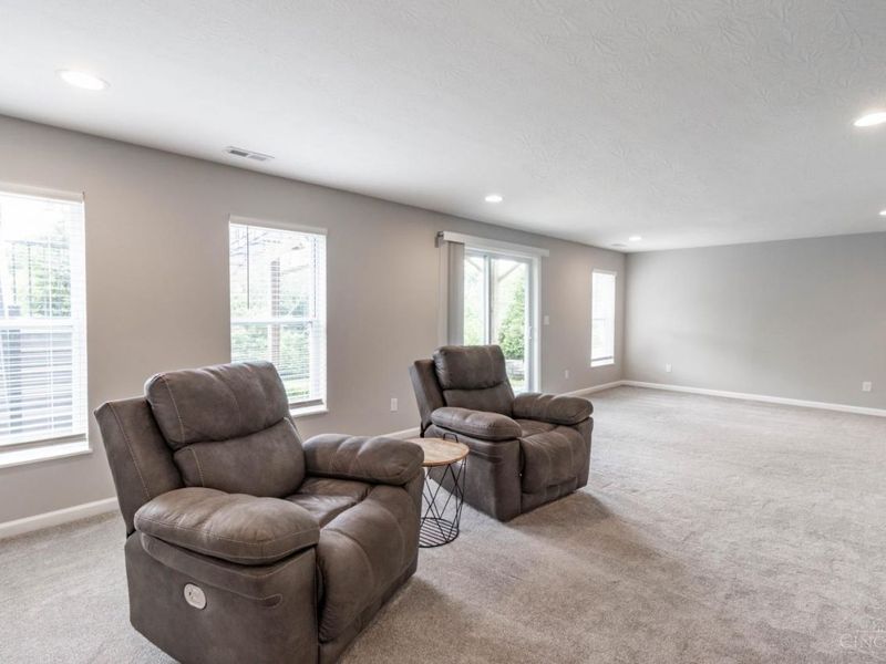 855 Sunrise Ridge Court, Hamilton Twp, OH 45039 Photo 25