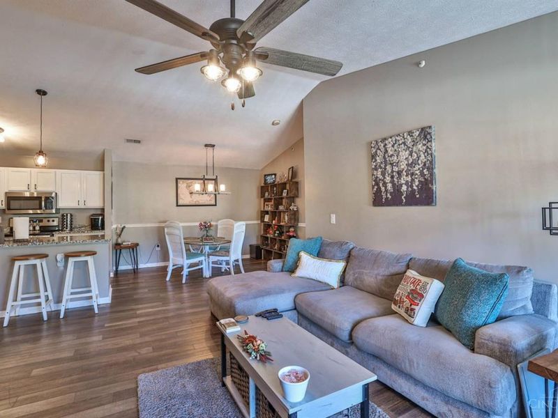 7560 Shawnee Lane, Unit 355, West Chester, OH 45069 Photo 5