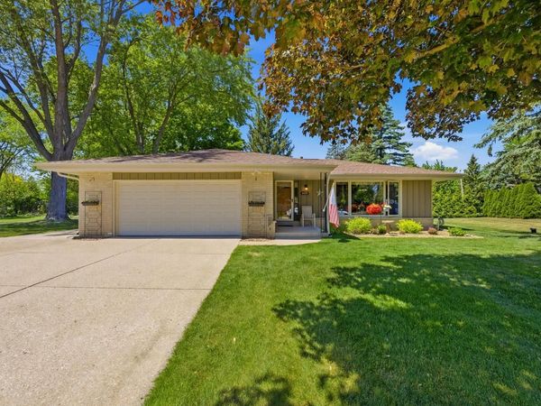 4455 N 143rd STREET, Brookfield, WI 53005