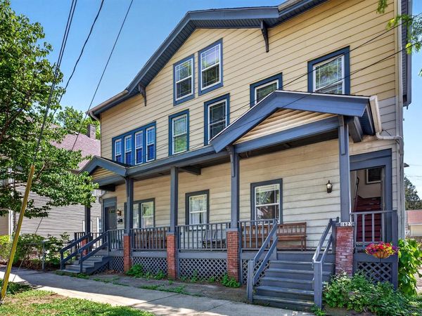 1623 E Webster PLACE, Unit 1625, Milwaukee, WI 53211