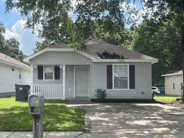 7964 Heirloom Dr, Pensacola, FL 32514